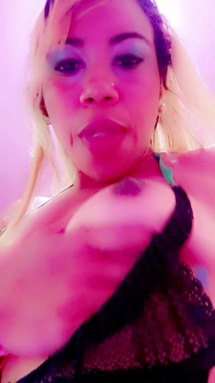 Barbychocolat: Looking at You