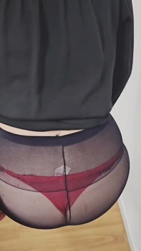 Sono tutto caldo e troppo desidero del sesso