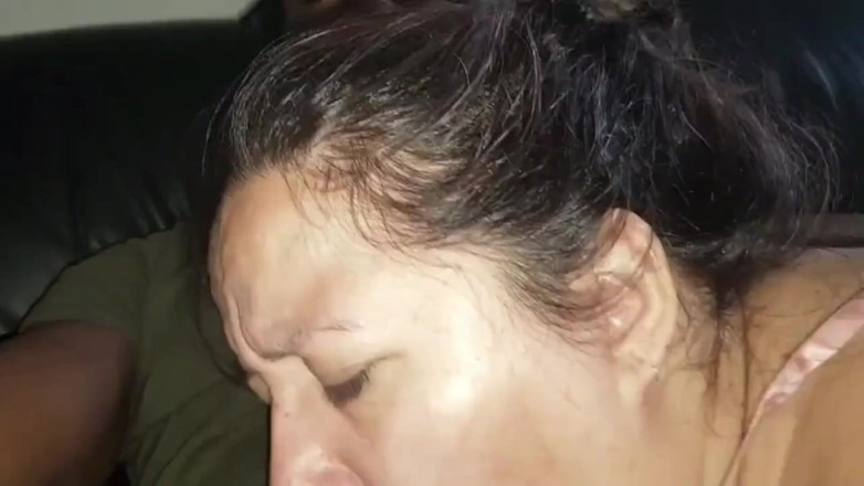 Real homemade BBW BBC porn: WildEnglishbbw zuigt grote zwarte lul. Nata4sex likt mijn poesje met...