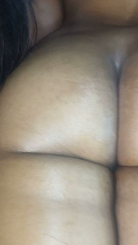 Lil Latina Give Booty Massage