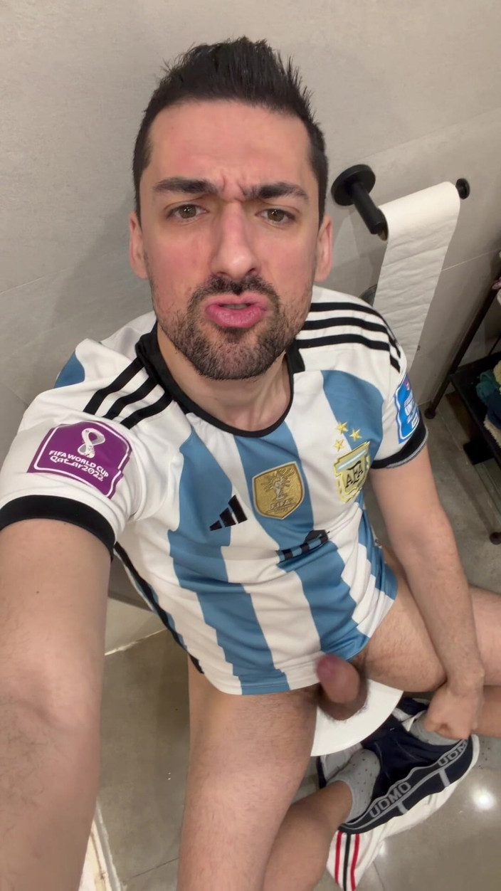 Liam Harding: Sexy nevlastní otec honí před předváděním velkého ptáka