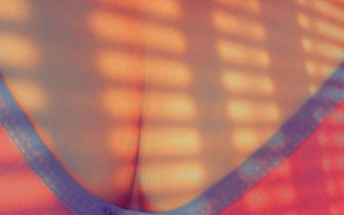 Blackwhitesex: Una calda ragazza sexy nuda in doccia