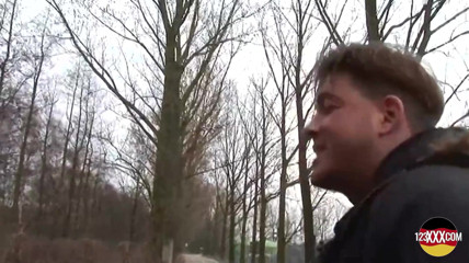 123XXX - Fucked Amateurs in Germany!: Cewek ini diajak ngentot dan dicrot di luar ruangan