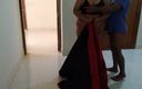 Aria Mia: Üvey oğul sevgililer günü için hintli ateşli üvey anne sari giyinirken...