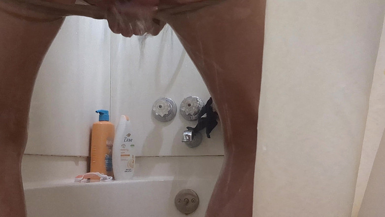 Pantyhose Jasmine: Nasse, Bräunungs-strumpfhose in Der Dusche