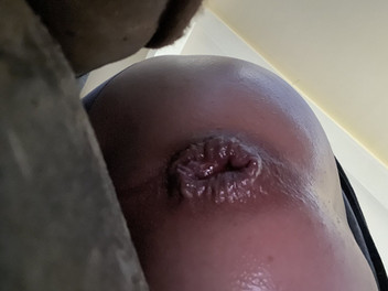 Stacey Loves Anal xxx: Намагаюся фістингувати мою дупу