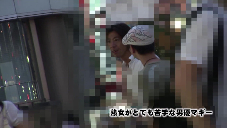 Strix: T-back - mulher madura peituda que você vai querer ... 20