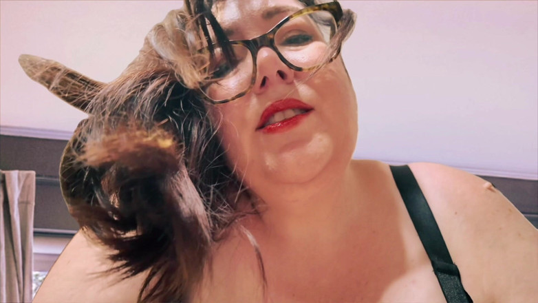 cutejayne: BBW Diventa Una Gigantessa E Ti Schiaccia