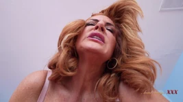 AuntJudysXXX - 观看你丰满的成熟继母安迪詹姆斯自慰（第一人称视角）