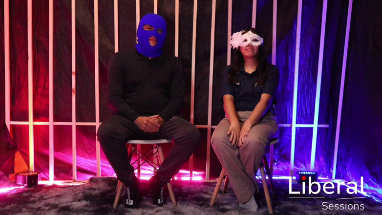 Liberal Sessions: Hotwife knullad i trekant och hamnar i Creampie