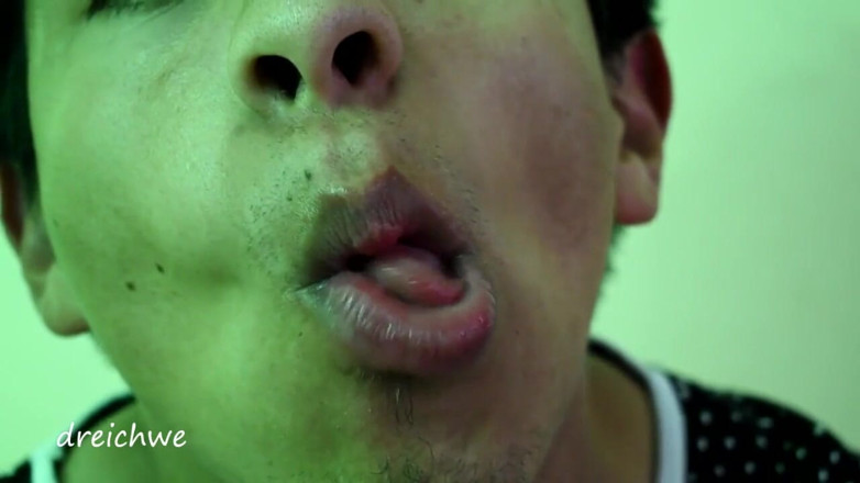 Dreichwe: Delicious tongue