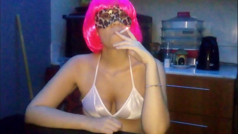 Sexoamateur: Сигаррети для куріння