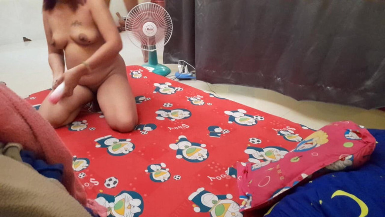 House wife: Cha dượng may mắn đụ người phụ nữ Indonesia góa phụ...