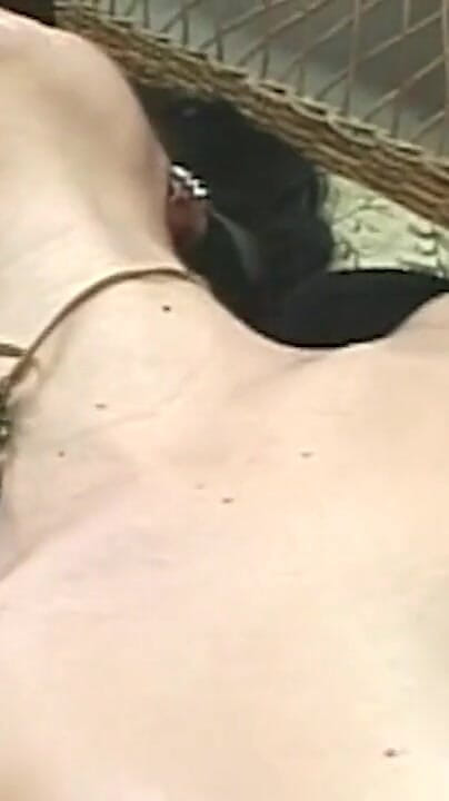 Onlyxfans: Mamă sexy brunetă țâțoasă călărește pula până la o ejaculare facială...