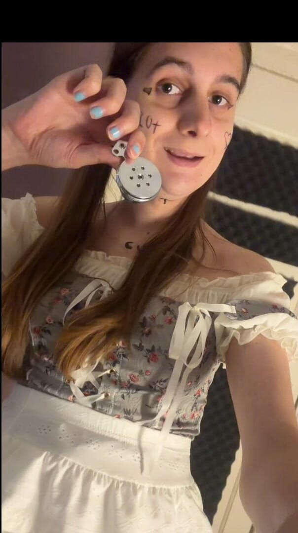 jessiesissyadventures: Can I Be Ur Slutty Sissy GF?