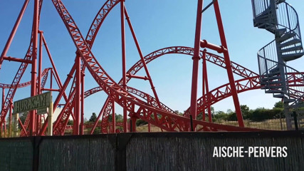Aische Pervers: Prima le montagne russe, poi deepthroat all'inferno