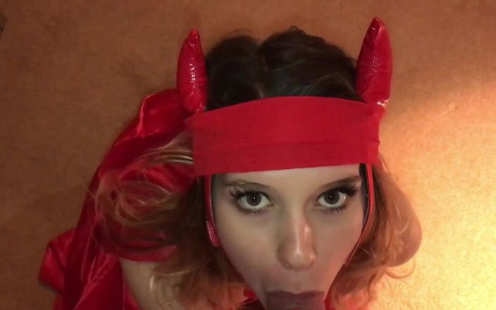 Samantha Flair Official: Scarlet Witch - Se upp för magin i slutet!