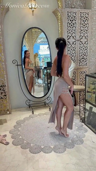 Costume balineze sexy încearcă în Boutique