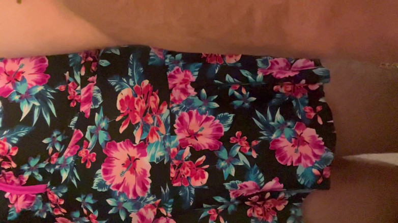 Shaun Cbt: 鸡巴和球束缚与屁股塞乳头夹和变装