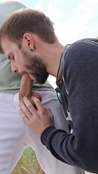 Francouzská vlog bisexuální pláž venkovní kouření sání a hlazení bez hanby