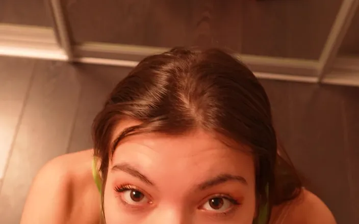 NIGONIKA: Shorts - POV Blowjob Riding a Dildo in the Mirror - Exclusive...