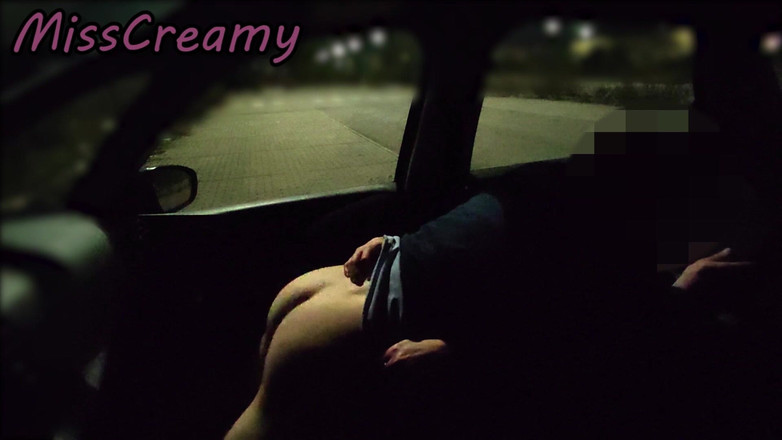 Miss Creamy: 큰 시오후키와 관음증 위험이 있는 위험한 의붓여동생 교사 공개 야간 섹스 풀 HD