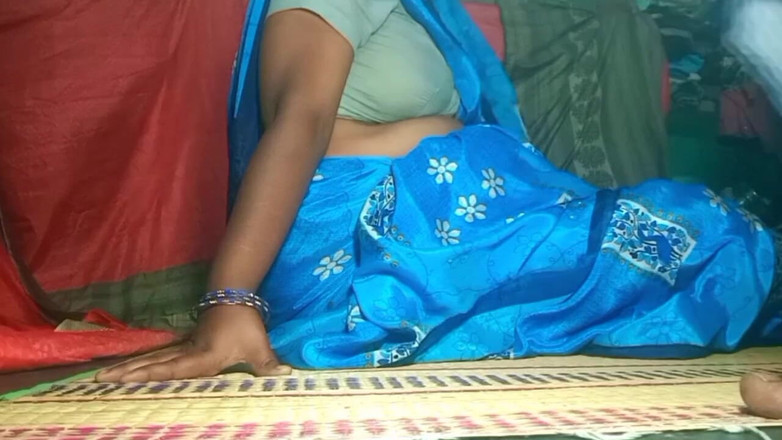 Priyanka314: Desi Hus fru Bussy fingrar i pojkvän