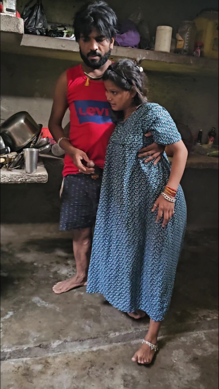 Aalox: Desi Village Girlfriend Boyfriend Real Homemade Fucking in Indian Village