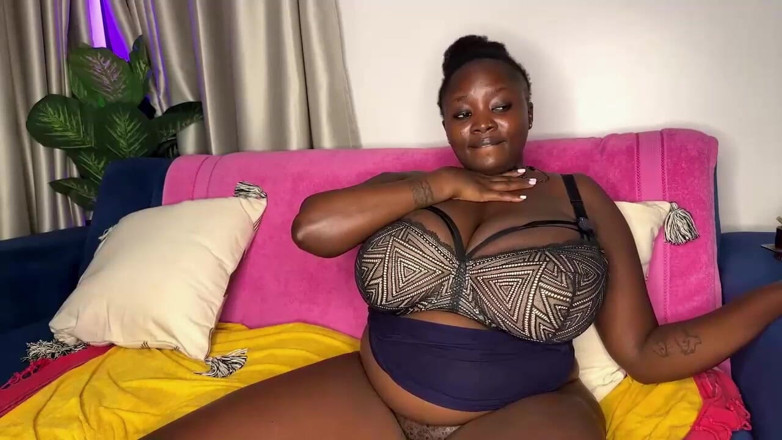 BigassTitties: मैं हर जगह उड़ाने जा रहा हूं, मुझ पर भरोसा करो, haha