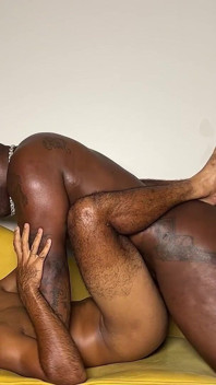 Un garçon desi voulait se faire baiser