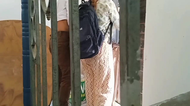 Fantacycutting: 리얼 인도 여대생 바이럴 유형 비디오 녹화