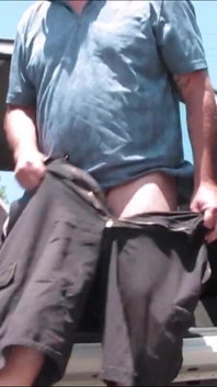 Streetside Cum 1