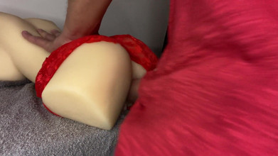 Greedy truck: Hombre caliente travieso con una polla grande y gruesa comiendo...