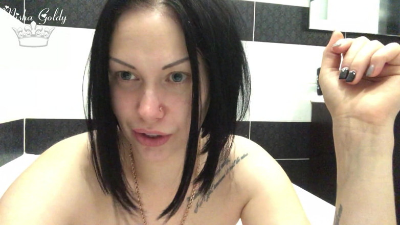 Goddess Misha Goldy: Perdente quindi, perdente ora!