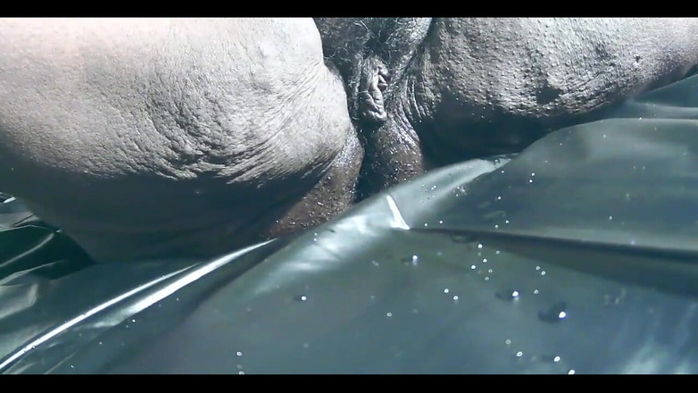 His Queen Suga: 新しいおもちゃに慣れてくる