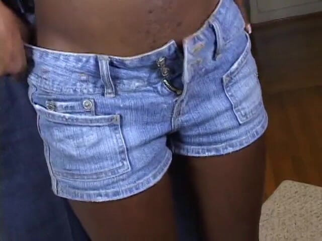 CBD Media Interracial: Monsterschwanz penetriert enge afrikanische teen-muschi