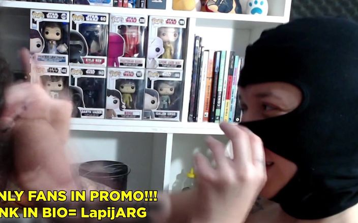 LapijARG7: Il mio amico succhia il mio pene seduto, culo grosso...