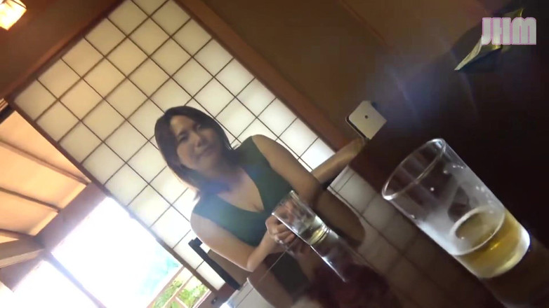 Japanese Hentai Matings: 32岁的已婚女人Rin的度假逃生 - 1