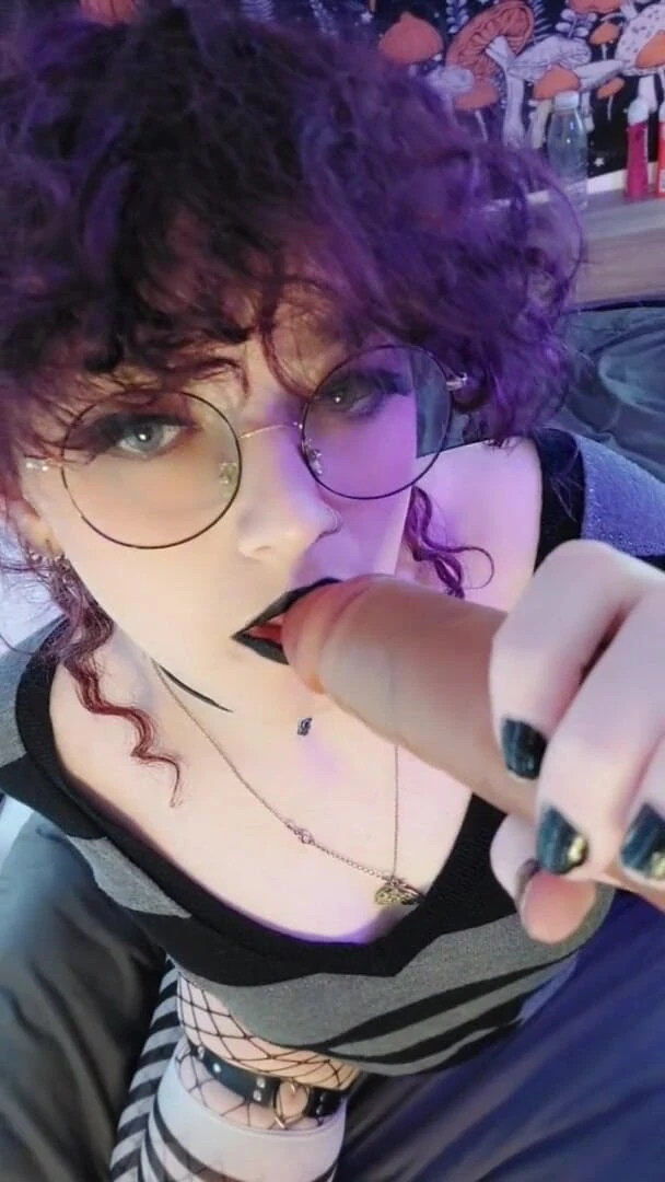 NuniCult: Братец Это не гей, я просто ласкаюсь с твоим членом