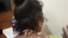 Desi vesnická tetička sex na záchodě