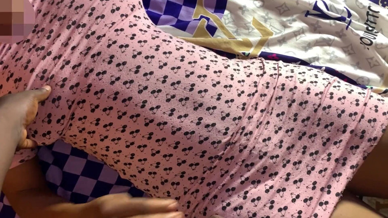 Fridayborn3: Můj nový přítel mě navštěvuje a nemohl se postavit mému...