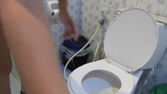 MissAnja_FH: Đi tiểu như một người đàn ông