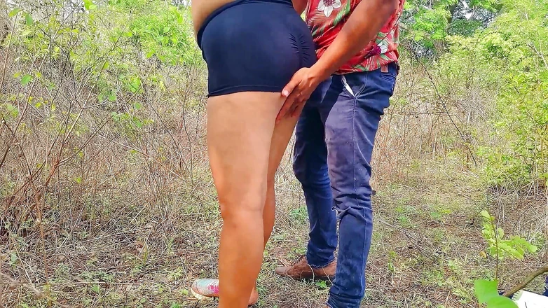 Marys: Outdoor and so Virgin Girl Gets Naked for a Cock