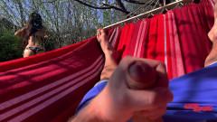 NicoleAndAlex: Anh trai kế của tôi theo dõi tôi và sục...