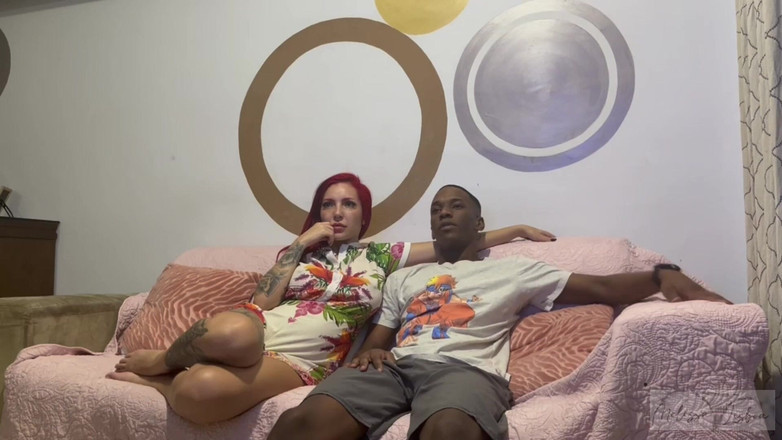 MelissaLisboa: 彼は私を食べたかったので、私は抵抗できませんでした、彼とセックスするのはとても気持ちよかったです