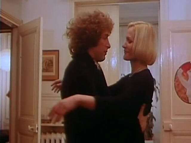 Java Consulting: Janda nakal ini lagi-lagi dientot: emma