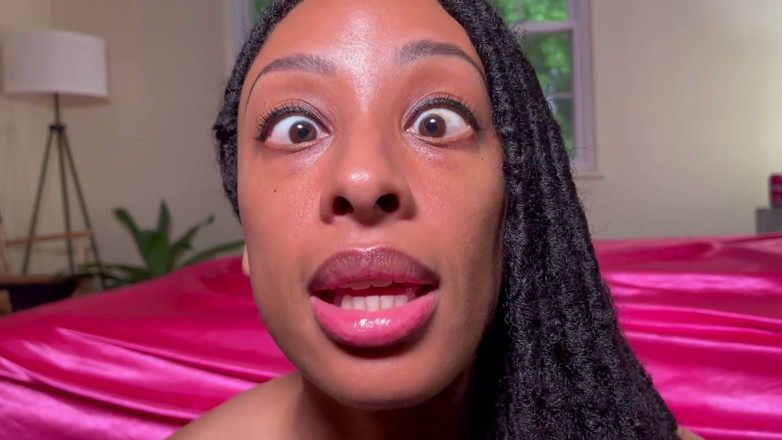 Pink Foxx: Ahegao ให้ BBC