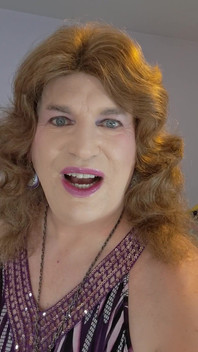 I Want to Suck Big Hairy Cocks!