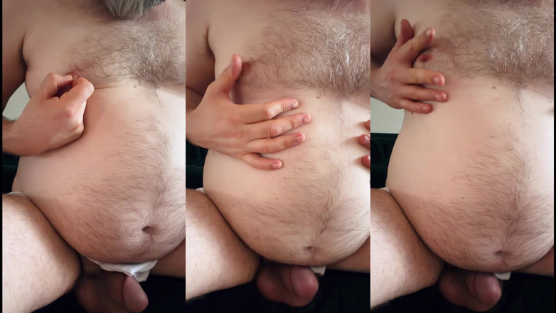 Beardedcummer: Bermain keras dengan puting berbulu saya