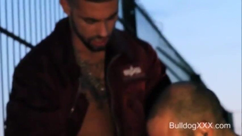 BullDogXXX: BullDogXXX - người Tây Ban Nha tóc đen hứng tình